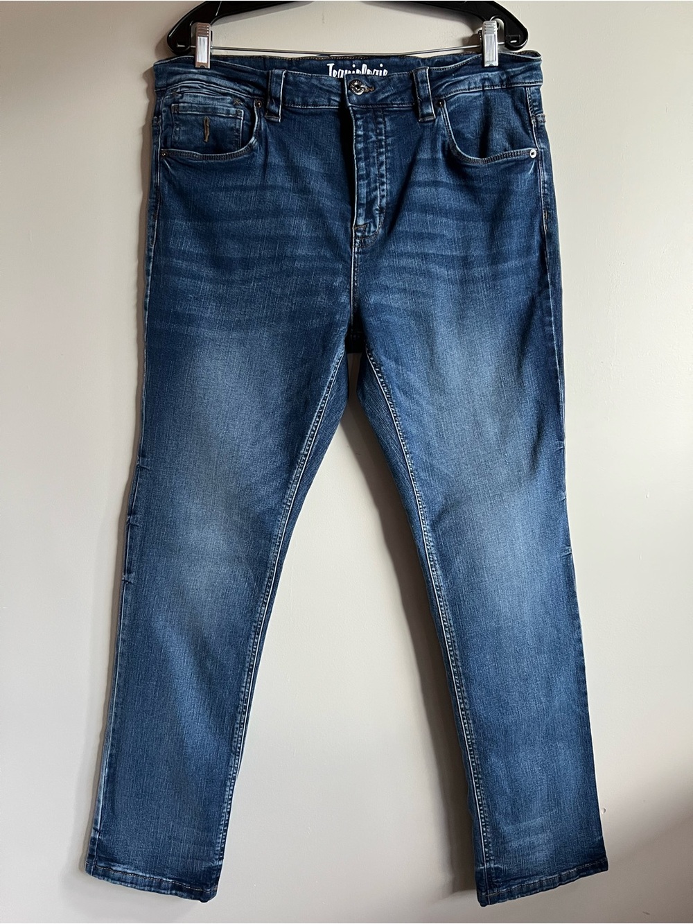 Jeanology Size 36 Straight Leg Skinny Jeans Classic Blue Denim Comfort Stretch